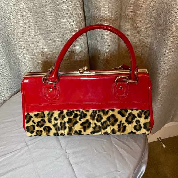 Luxe de Ville Purse - Picture 3 of 9